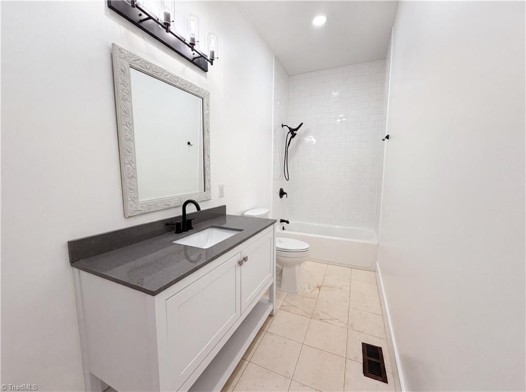 150 Ivory Lane Property Photo 27
