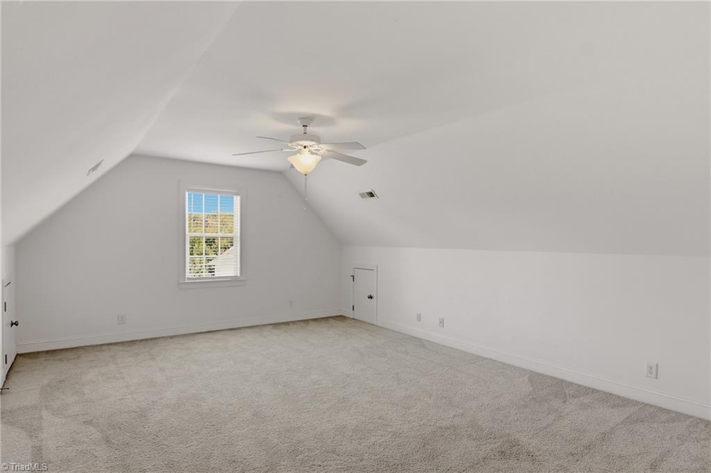 6902 Prairie Grove Drive Property Photo 29