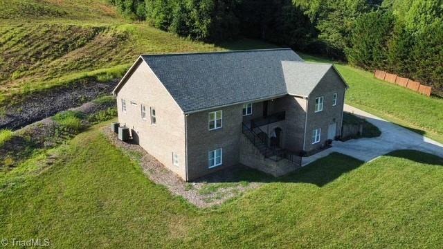 2093 Champion Road Property Photo 6