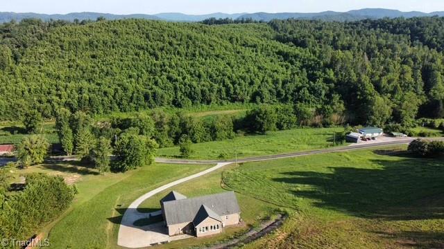 2093 Champion Road Property Photo 9
