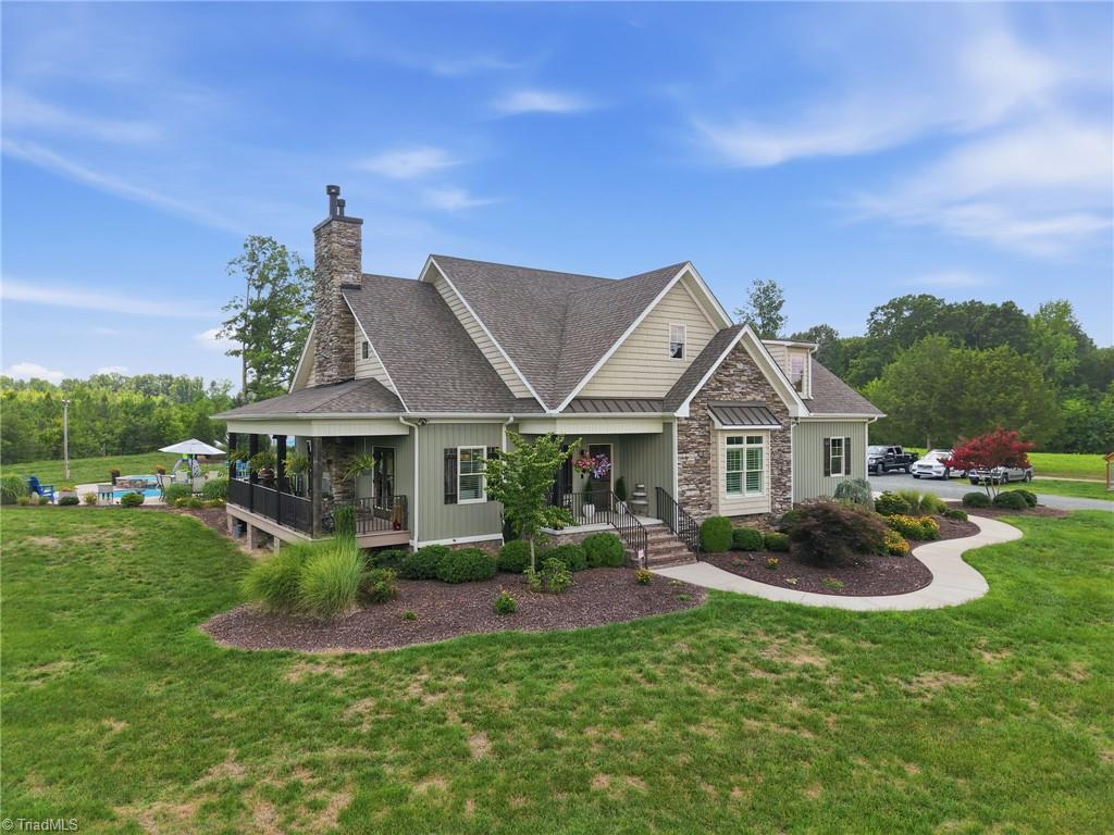 7070 Holts Store Road Property Photo 5
