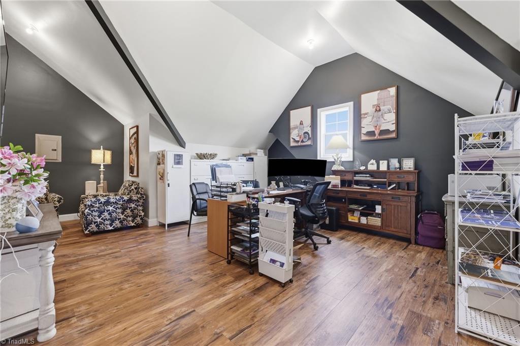 7070 Holts Store Road Property Photo 32