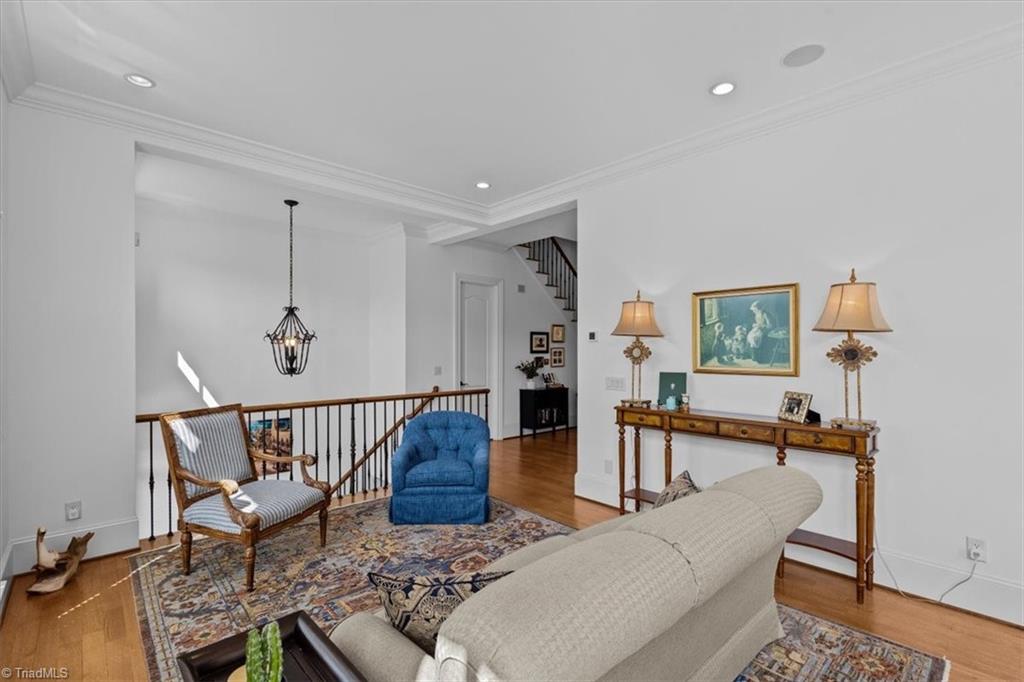 5 Old Saybrook Drive Property Photo 7