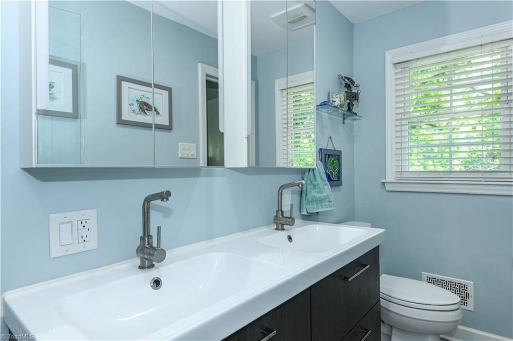 1014 Onslow Drive Property Photo 27