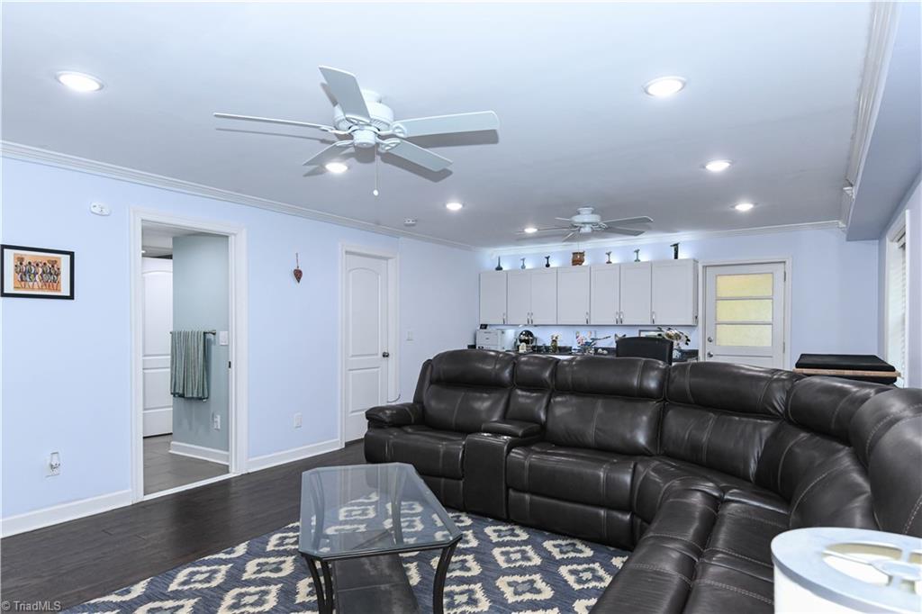 1014 Onslow Drive Property Photo 32