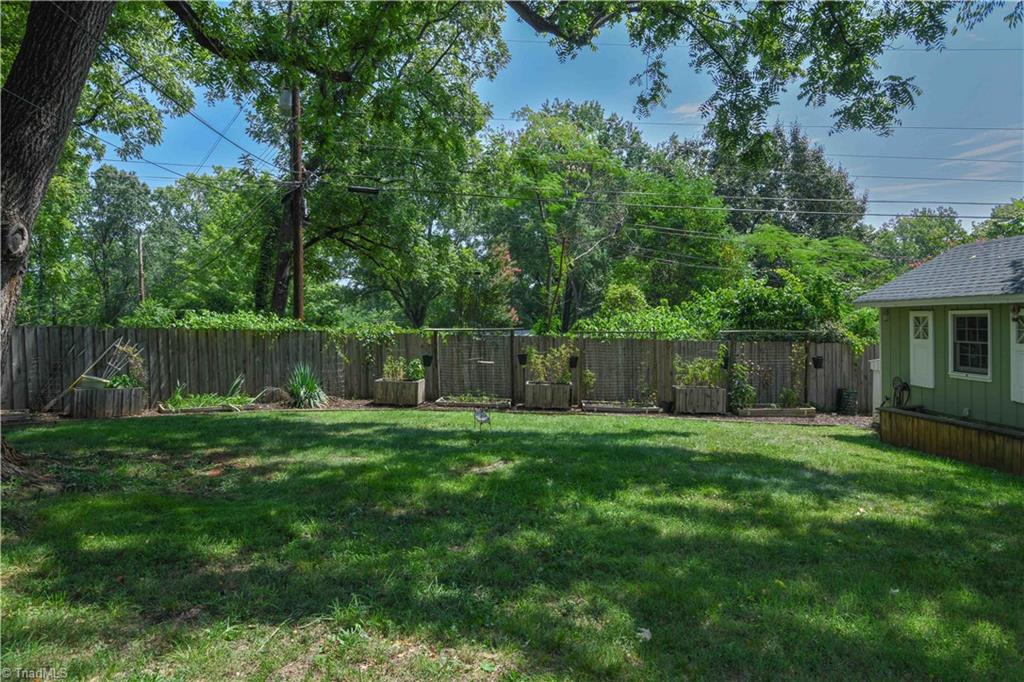 1014 Onslow Drive Property Photo 45