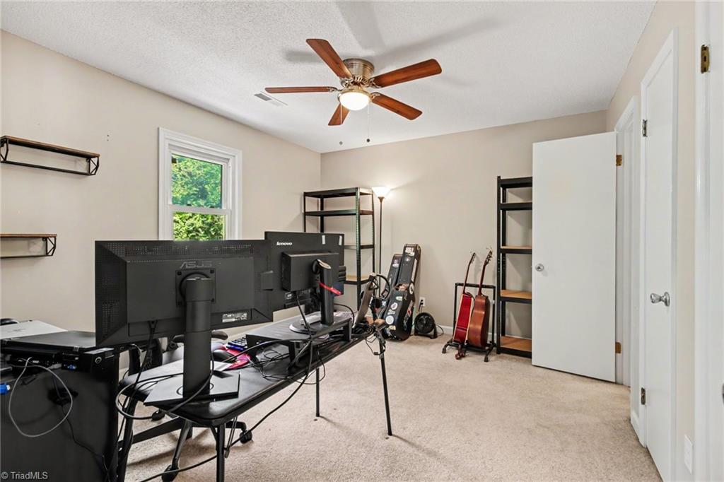 8805 Willowmede Drive Property Photo 20