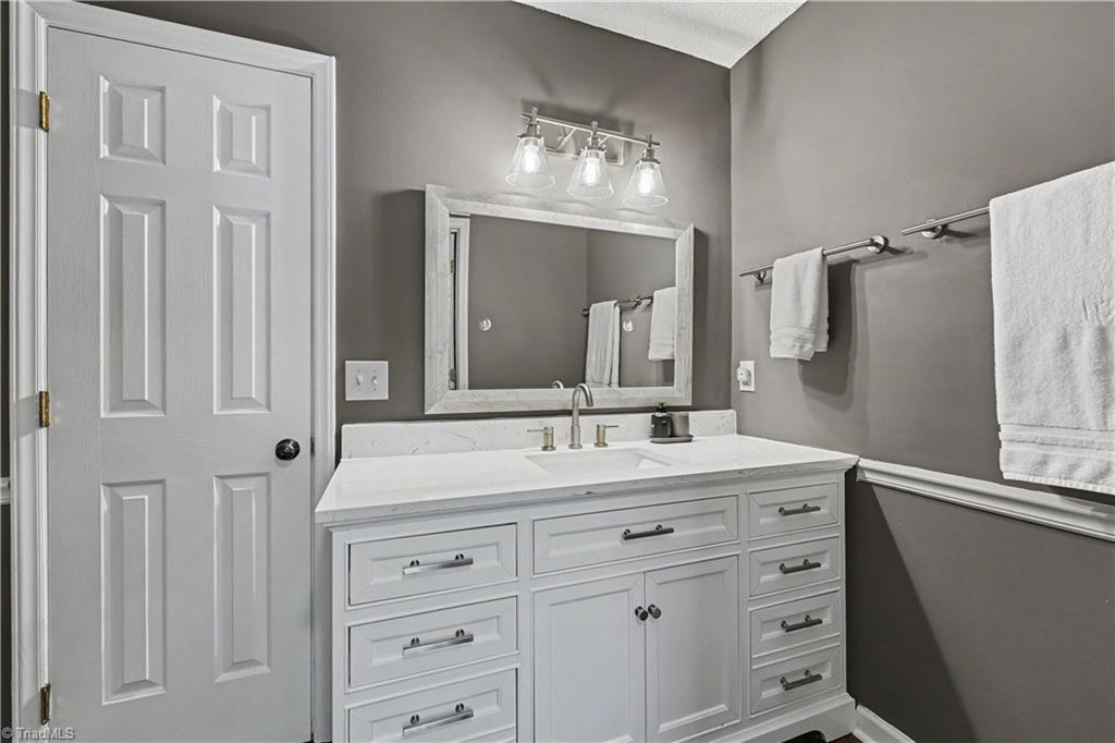 5718 Bayleaf Lane Property Photo 29