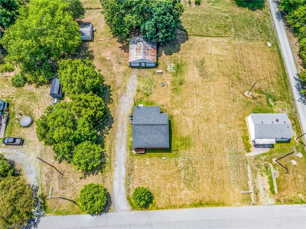 5210 Doris Street Property Photo 24