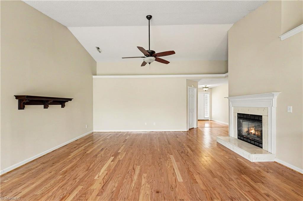 19 Mansfield Circle Property Photo 3