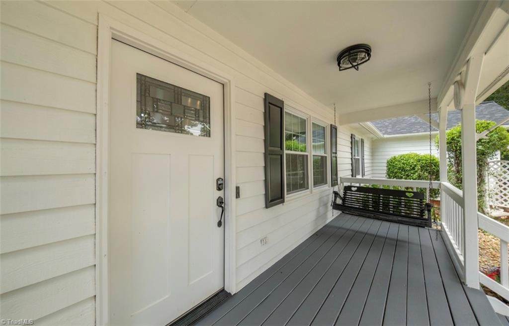 8311 Mapleway Lane Property Photo 5