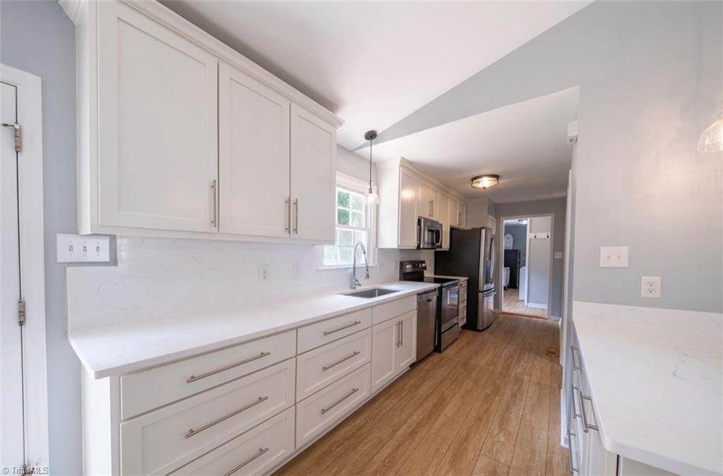8311 Mapleway Lane Property Photo 18