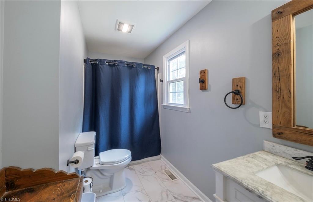 8311 Mapleway Lane Property Photo 24