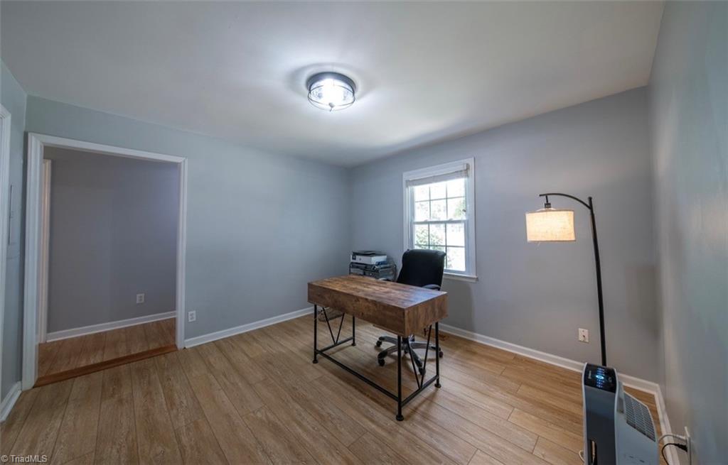 8311 Mapleway Lane Property Photo 30