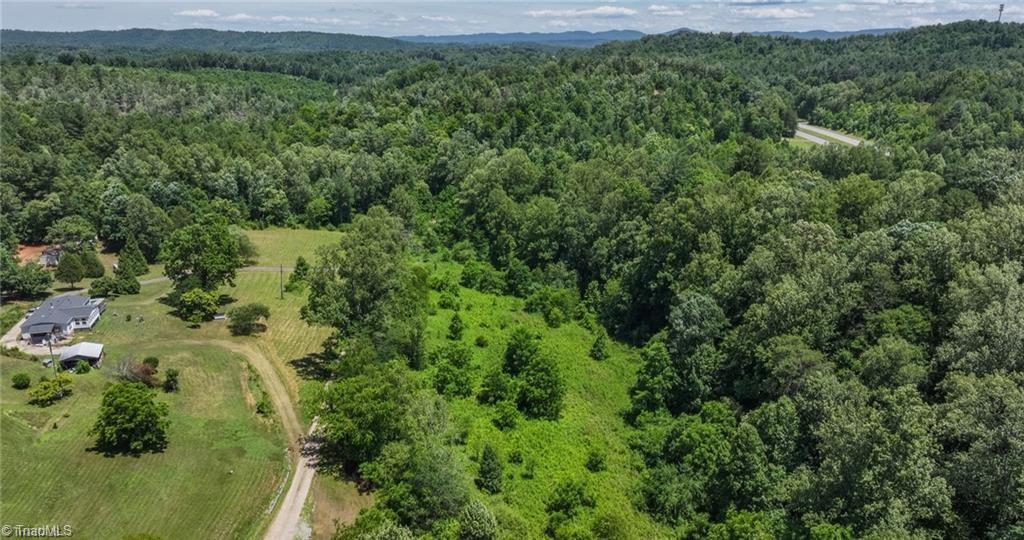 0001 Rocky Top Acres Road Property Photo 4