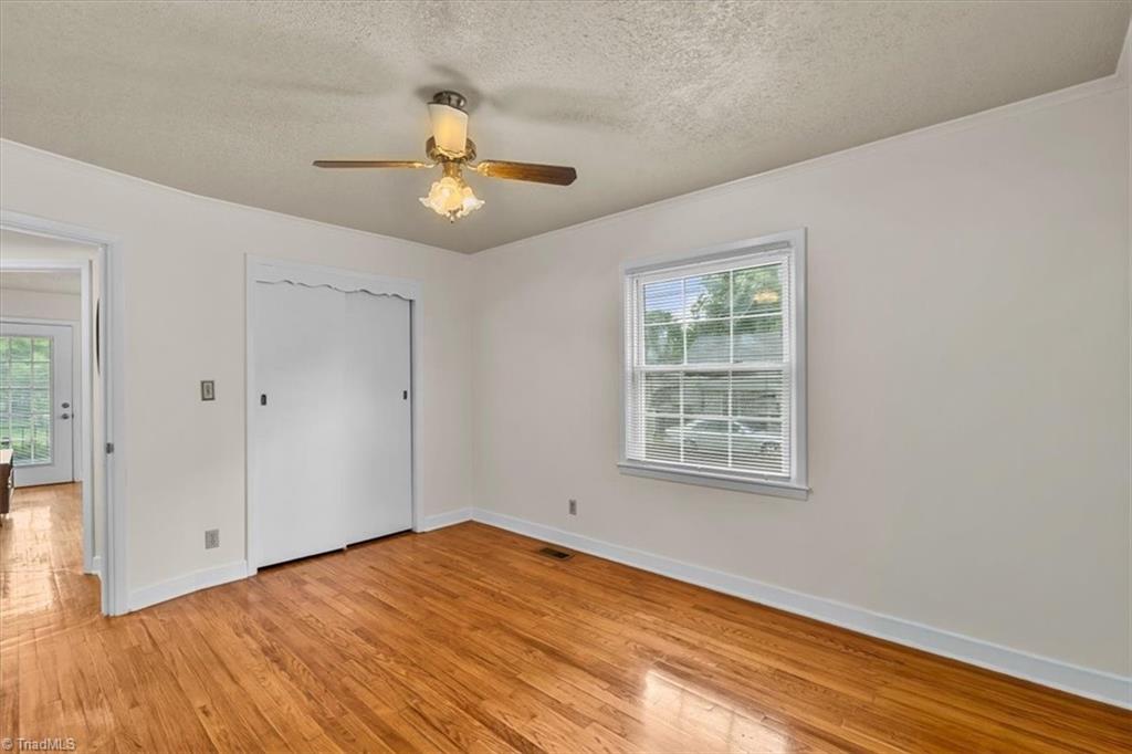 415 Davidson Street Property Photo 22