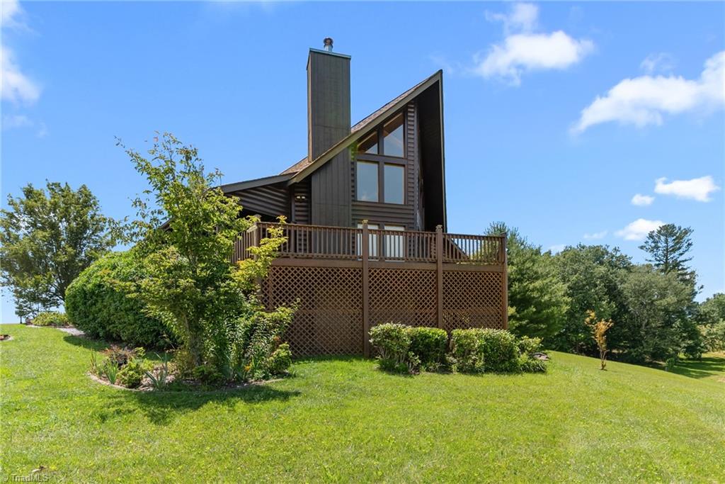 285 Black Bear Ridge Road Property Photo 1