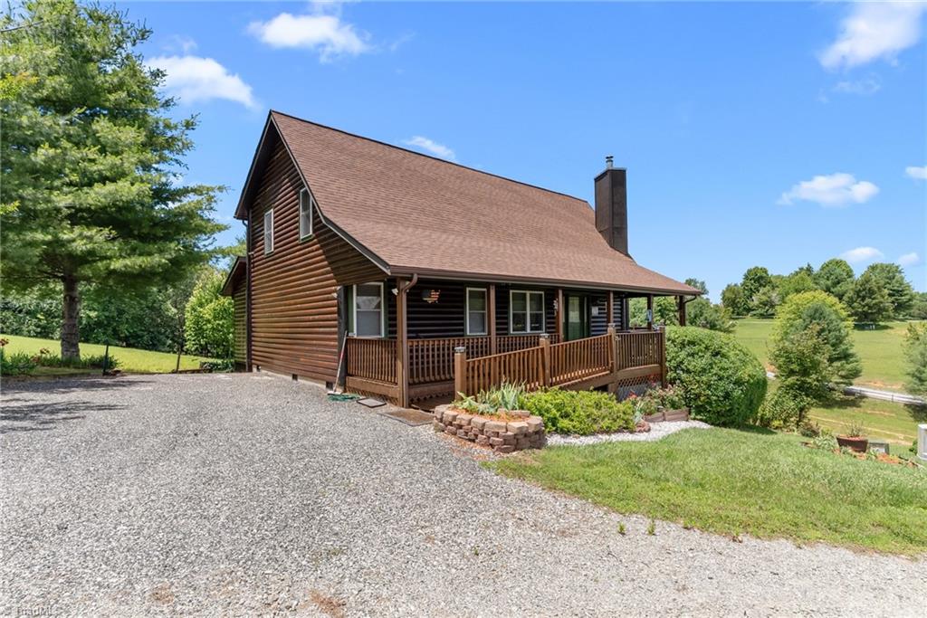 285 Black Bear Ridge Road Property Photo 2