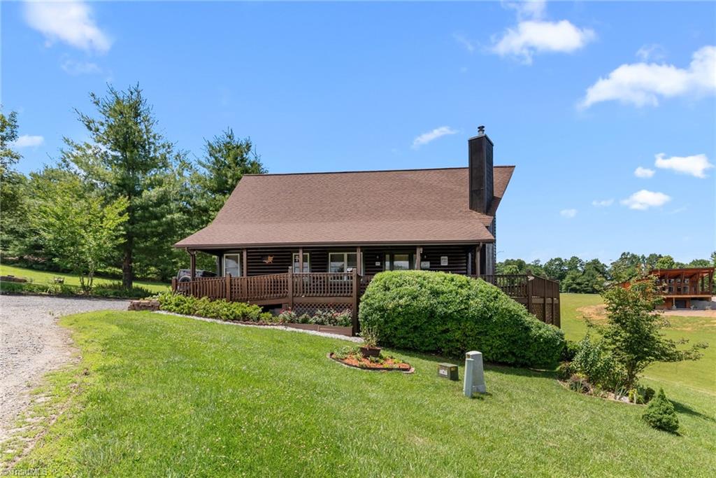 285 Black Bear Ridge Road Property Photo 3