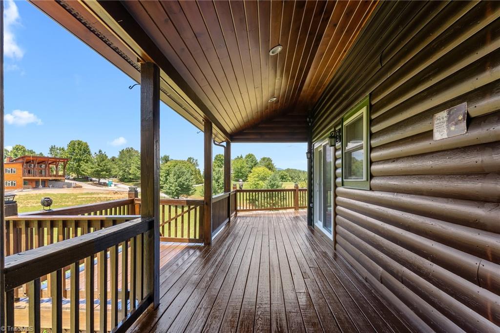 285 Black Bear Ridge Road Property Photo 7