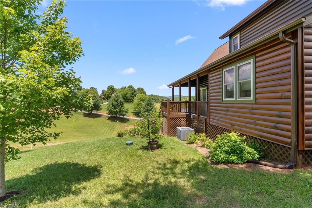 285 Black Bear Ridge Road Property Photo 11