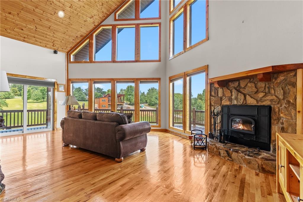 285 Black Bear Ridge Road Property Photo 16