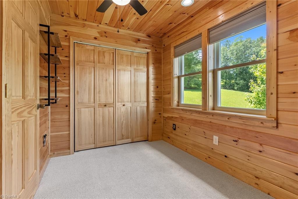 285 Black Bear Ridge Road Property Photo 29