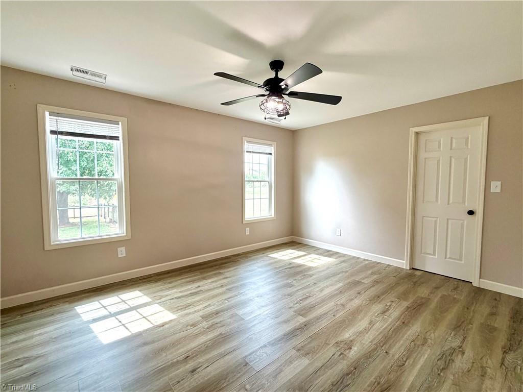 1027 Tabor Road Property Photo 10