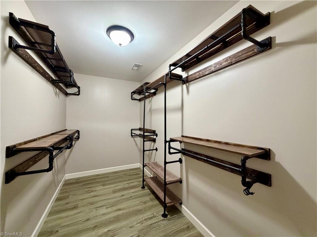 1027 Tabor Road Property Photo 14