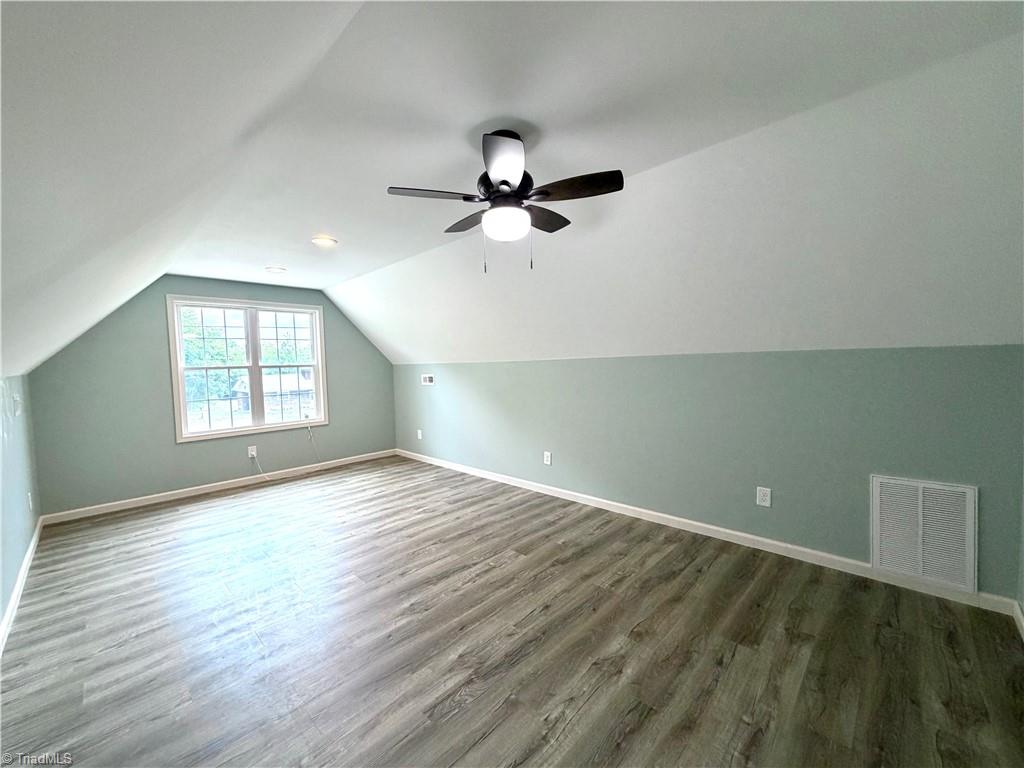 1027 Tabor Road Property Photo 17