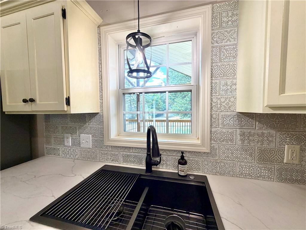 1027 Tabor Road Property Photo 29