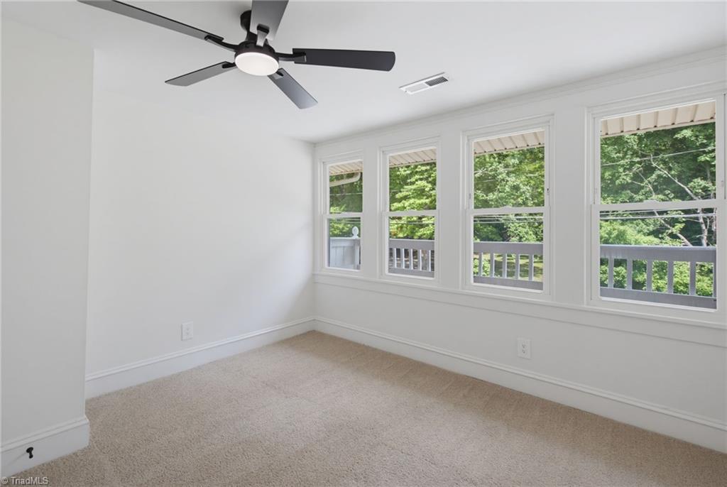 258 Lakeside Avenue Property Photo 26