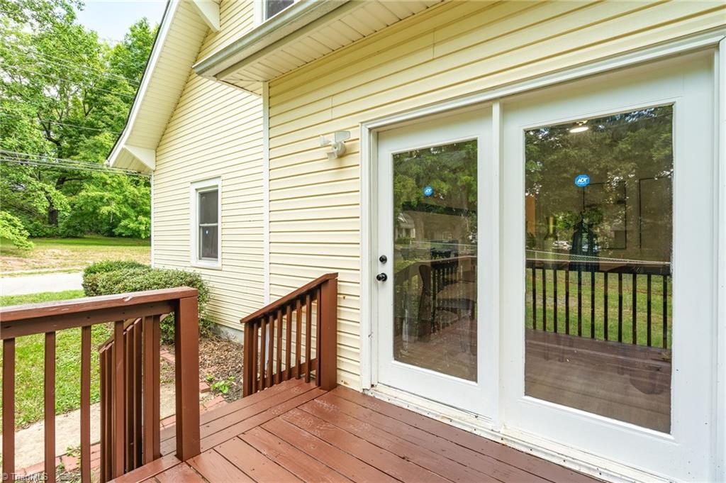 258 Lakeside Avenue Property Photo 34