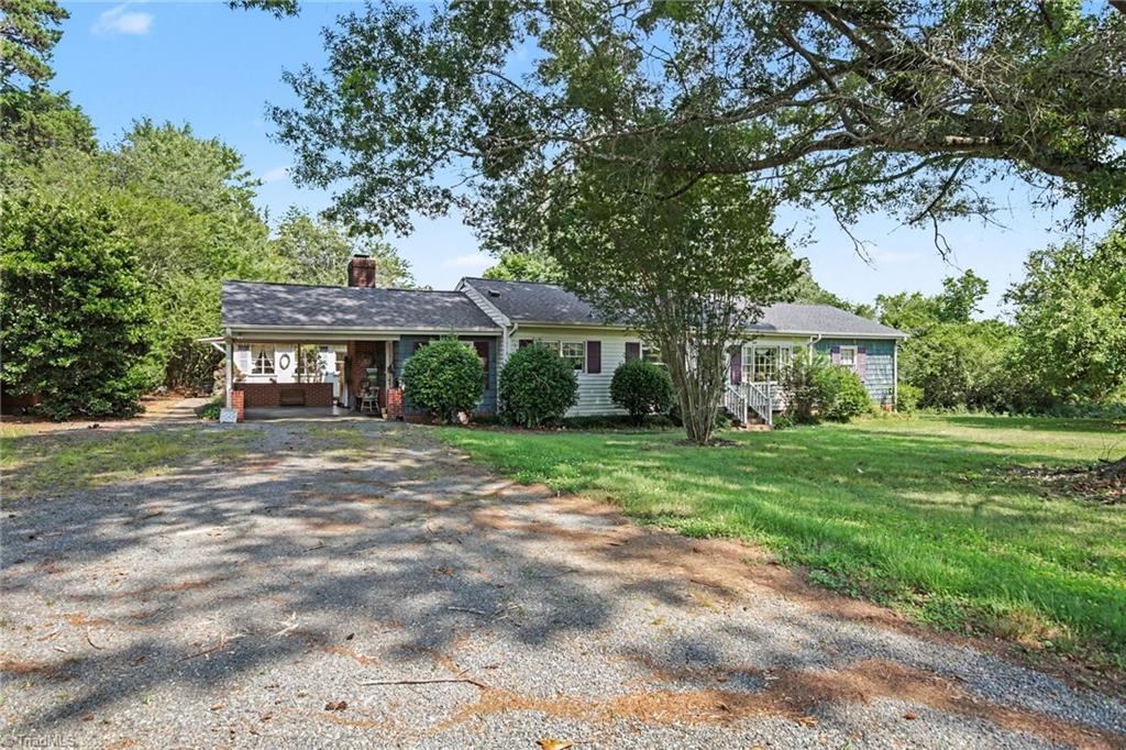 5109 Nc Highway 89 E Property Photo 3