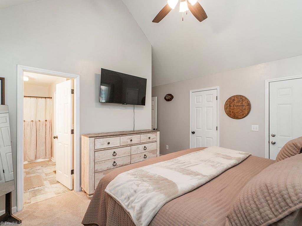 8553 Black Walnut Court Property Photo 22