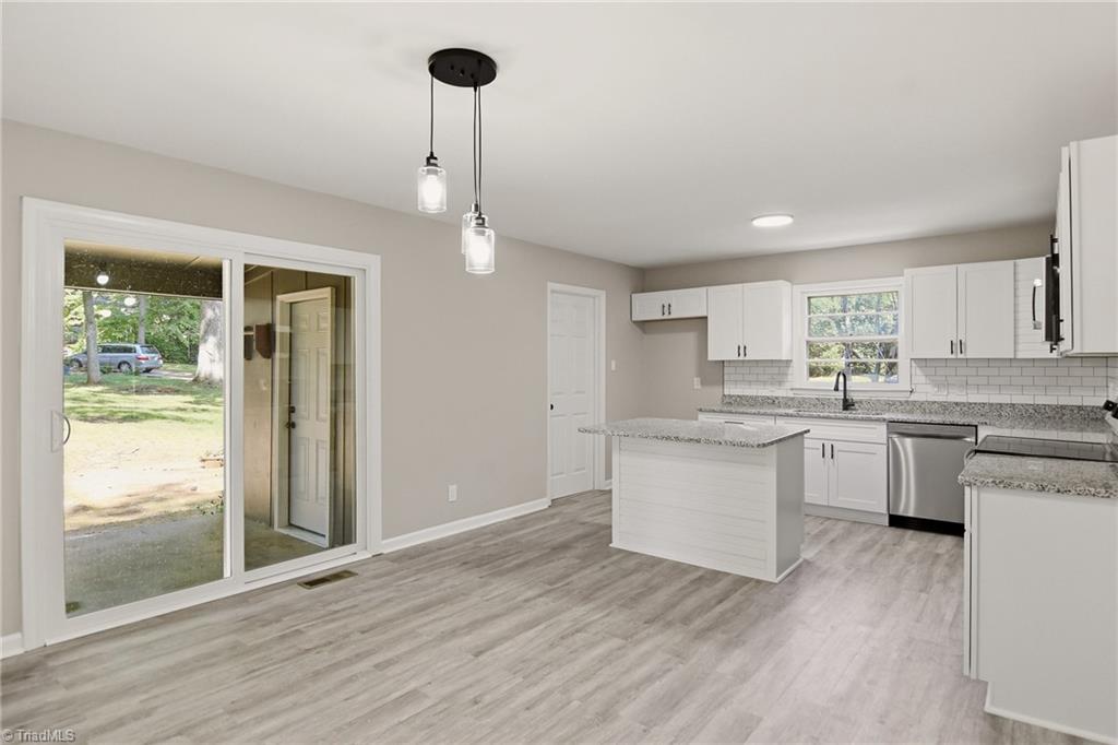 1207 Cliffwood Drive Property Photo 4