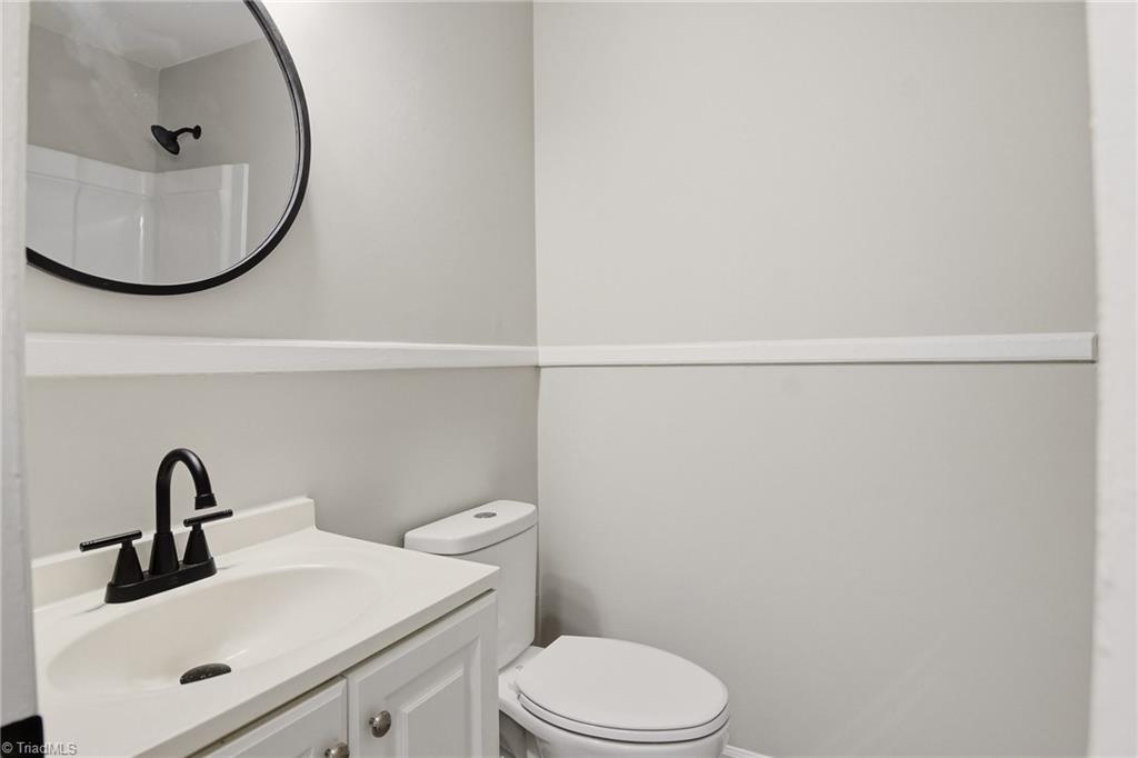 1207 Cliffwood Drive Property Photo 10