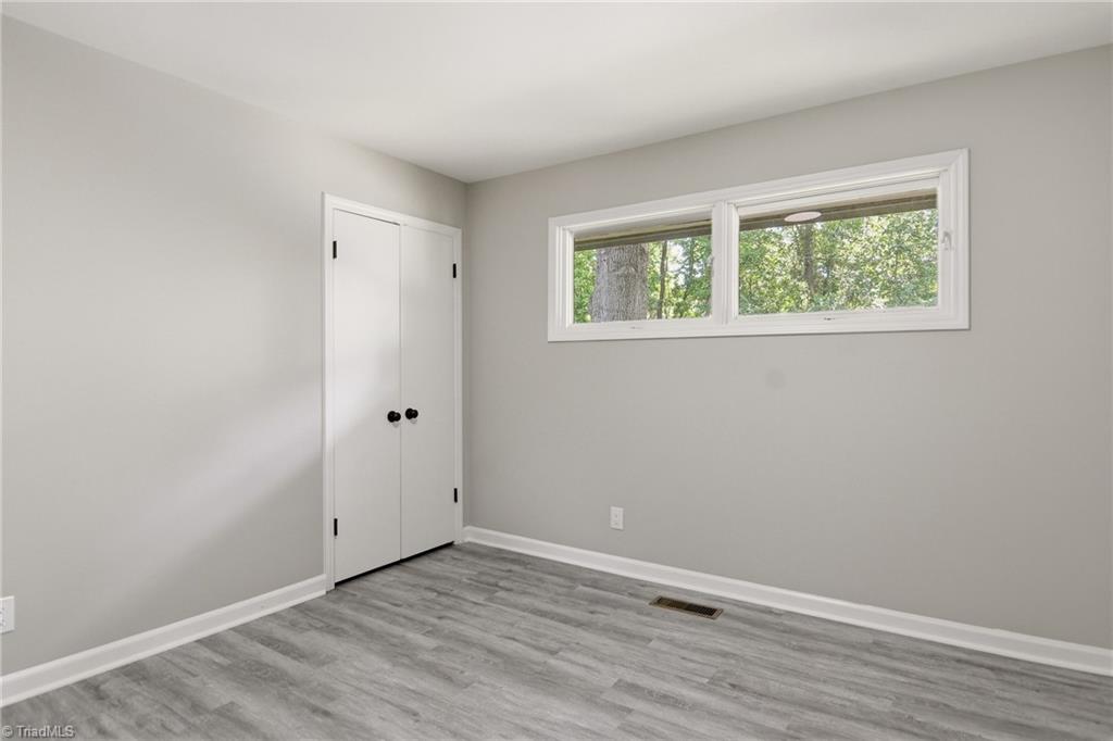 1207 Cliffwood Drive Property Photo 13