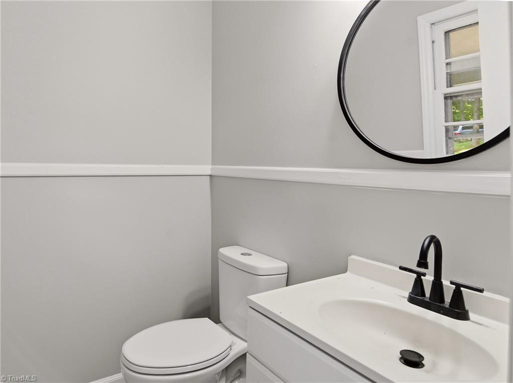 1207 Cliffwood Drive Property Photo 18