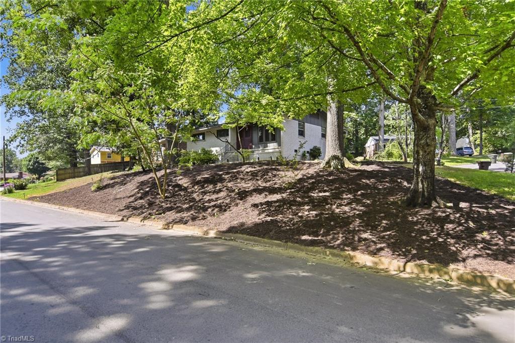 1207 Cliffwood Drive Property Photo 20