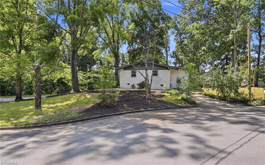 1207 Cliffwood Drive Property Photo 21