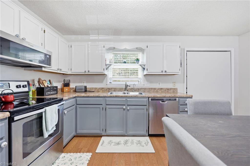 4027 Granby Street Property Photo 8