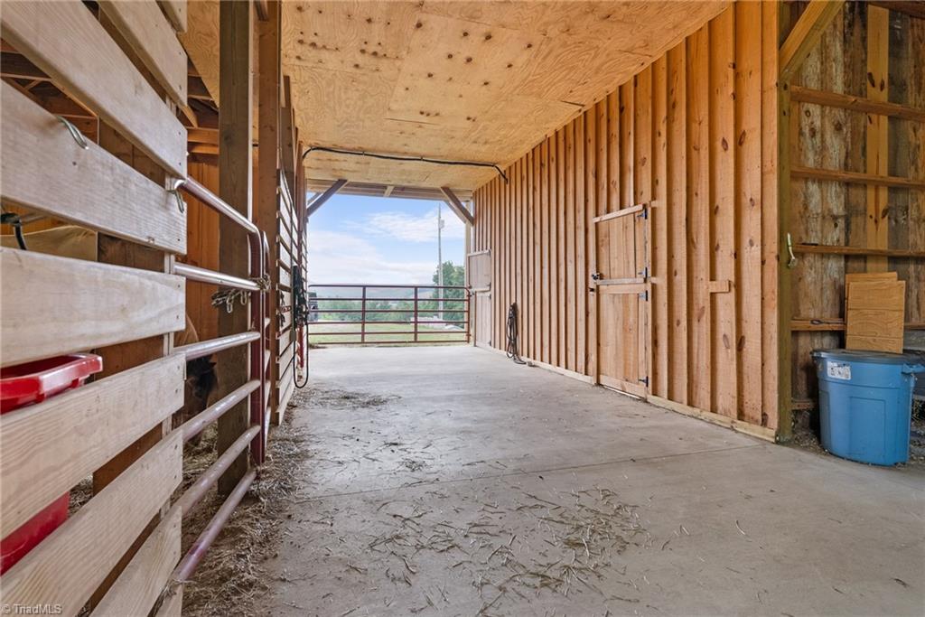 287 Wolfe Road Property Photo 40