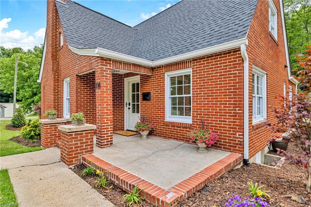 114 Speaks Road Property Photo 2