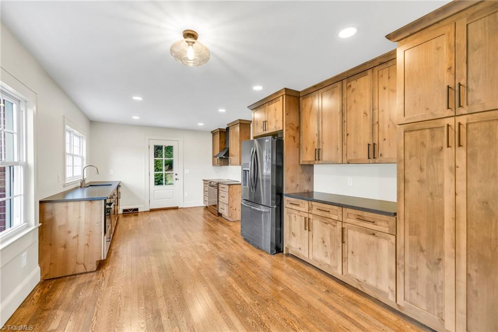 114 Speaks Road Property Photo 12