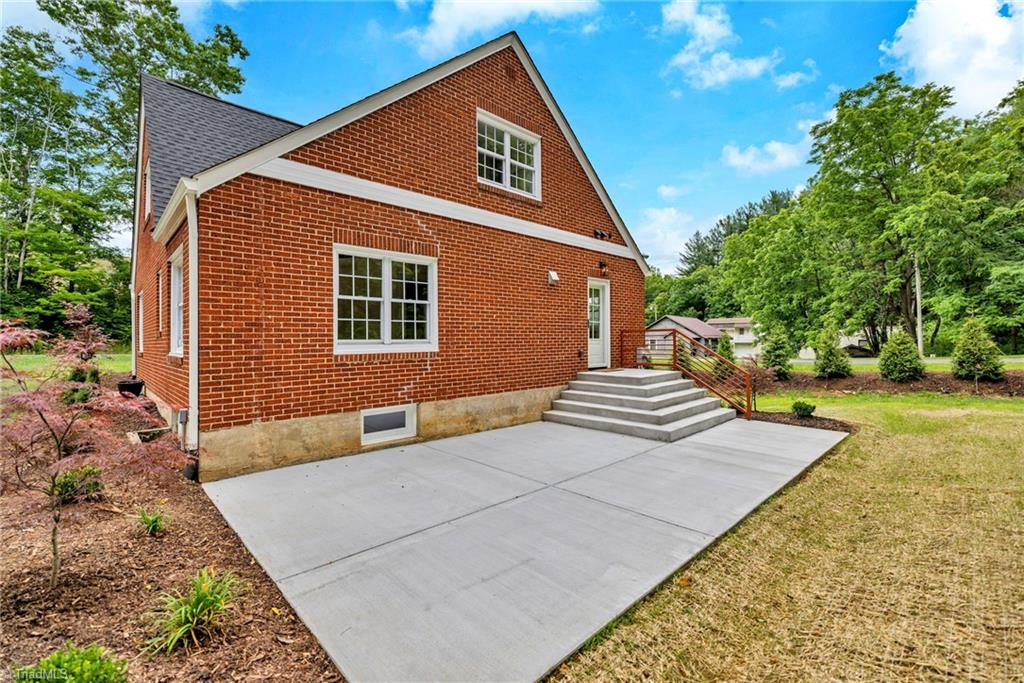 114 Speaks Road Property Photo 38