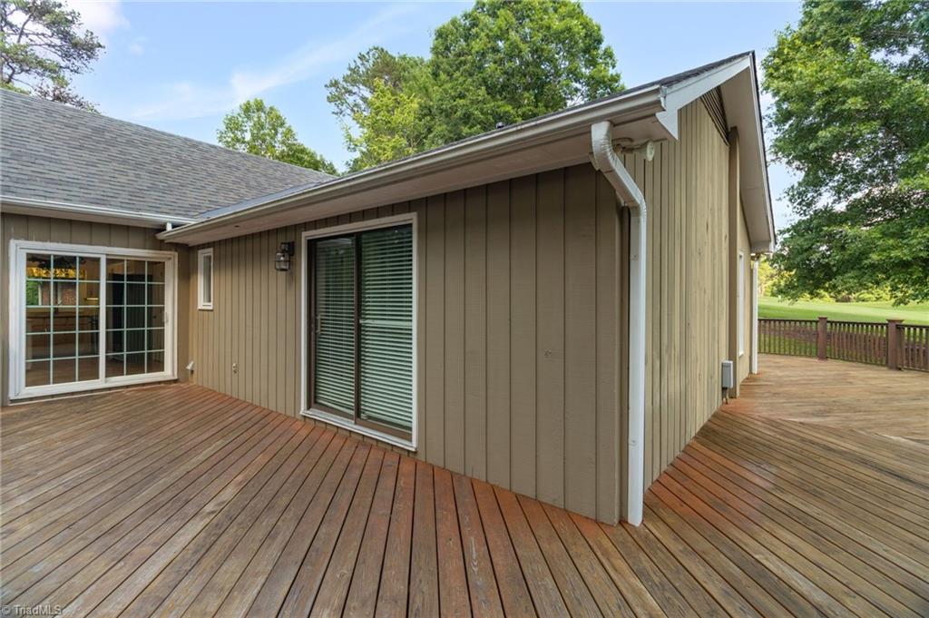 175 Sandtrap Lane Property Photo 34