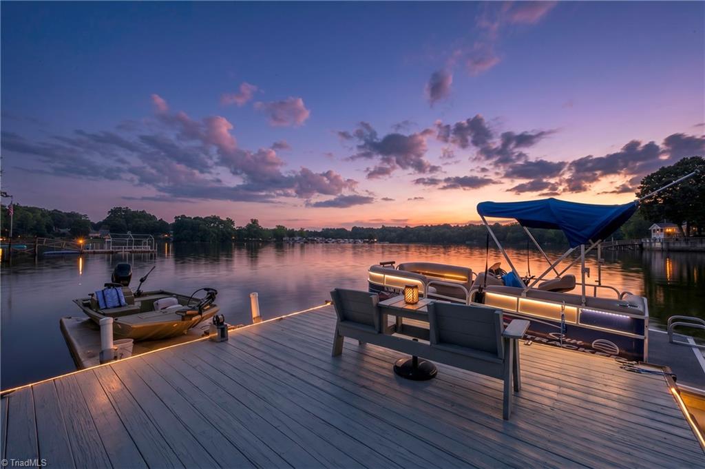 2113 Warf Road Property Photo 1