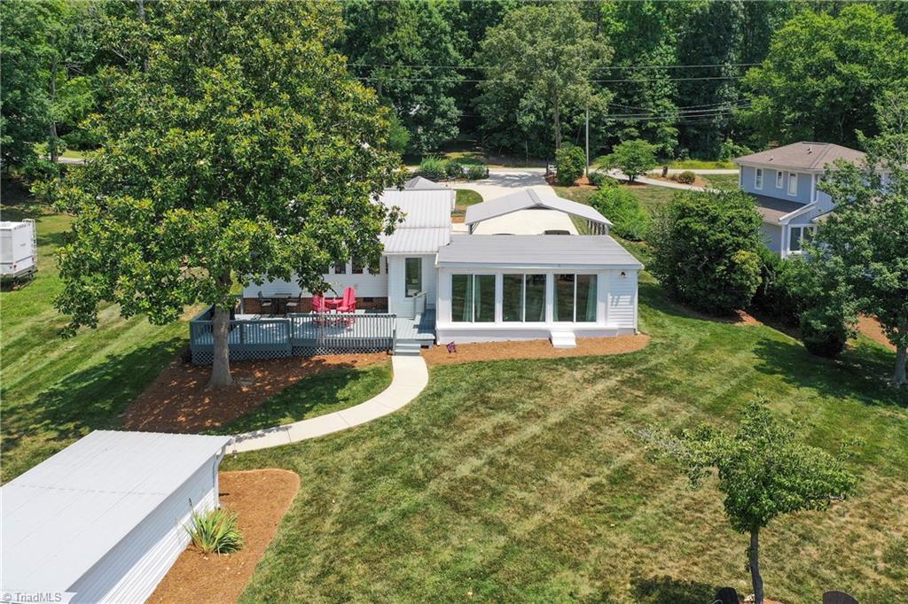 2113 Warf Road Property Photo 6