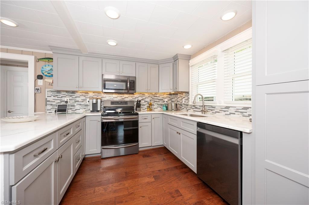 2113 Warf Road Property Photo 27